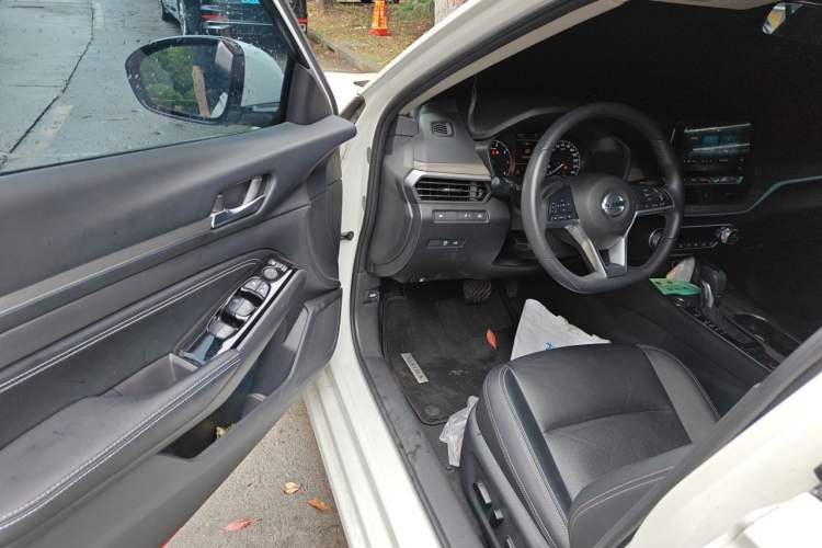 Used Nissan Teana 2021 2.0L XL Comfort Edition Driver Seat
