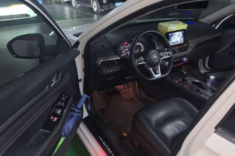 Used Nissan Teana 2021 2.0L XL Upper AD1 Smart Drive & Navigation Edition Driver Seat
