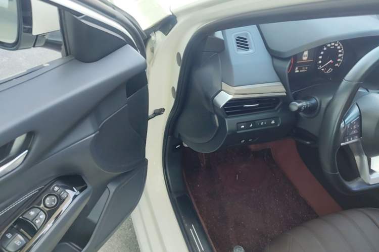 Used Nissan Teana 2021 2.0L XL Comfort Edition Driver Seat