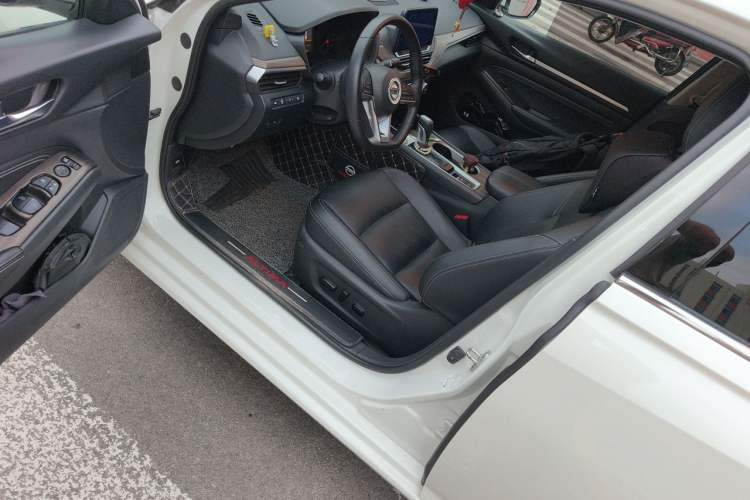 Used Nissan Teana 2021 2.0L XL Comfort Edition Driver Seat