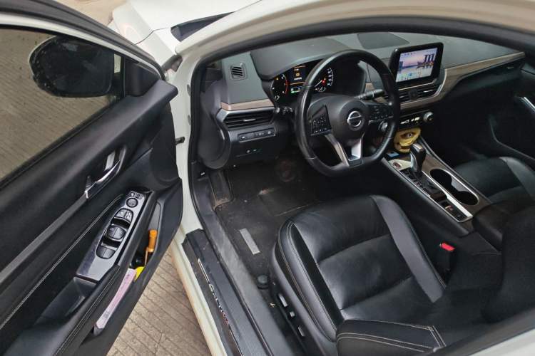 Used Nissan Teana 2021 2.0L XL Comfort Edition Driver Seat