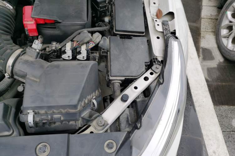 Used Nissan Teana 2021 2.0T XL Upper AD1 Smart Navigation Edition Engine Bay Left