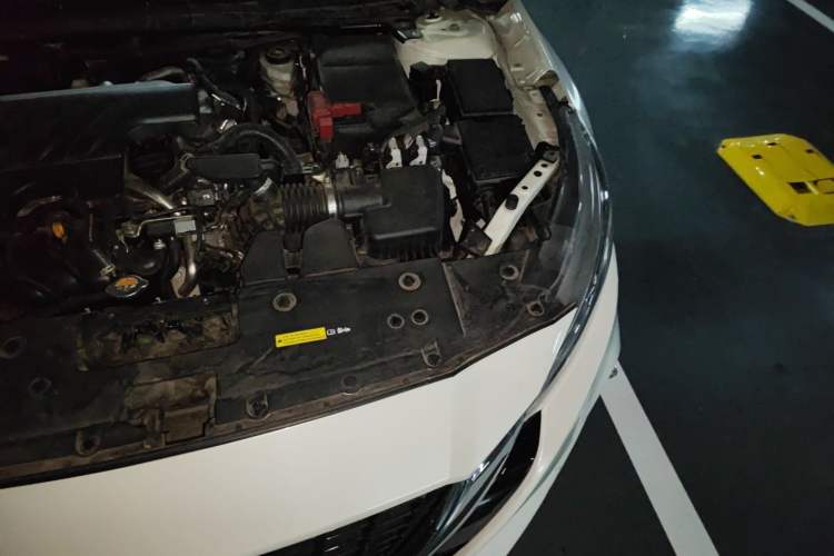 Used Nissan Teana 2021 2.0L XL Comfort Edition Engine Bay Left
