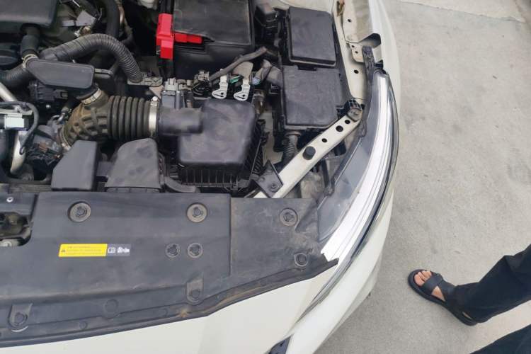 Used Nissan Teana 2021 2.0L XL Comfort Edition Engine Bay Left