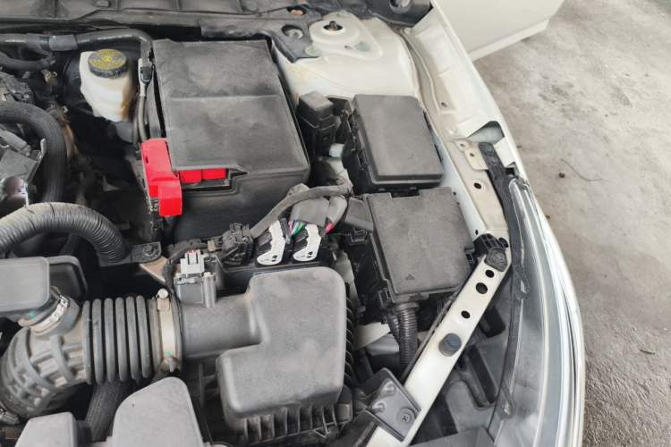 Used Nissan Teana 2021 2.0L XL Comfort Edition Engine Bay Left