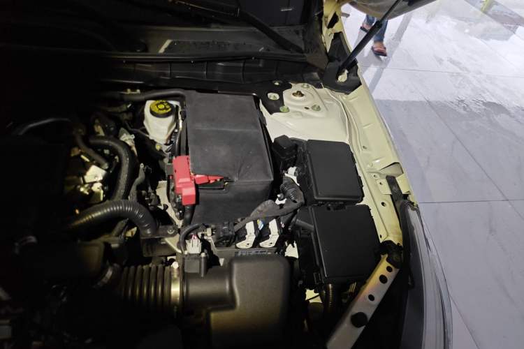 Used Nissan Teana 2021 2.0L XL Upper AD1 Smart Drive & Navigation Edition Engine Bay Left