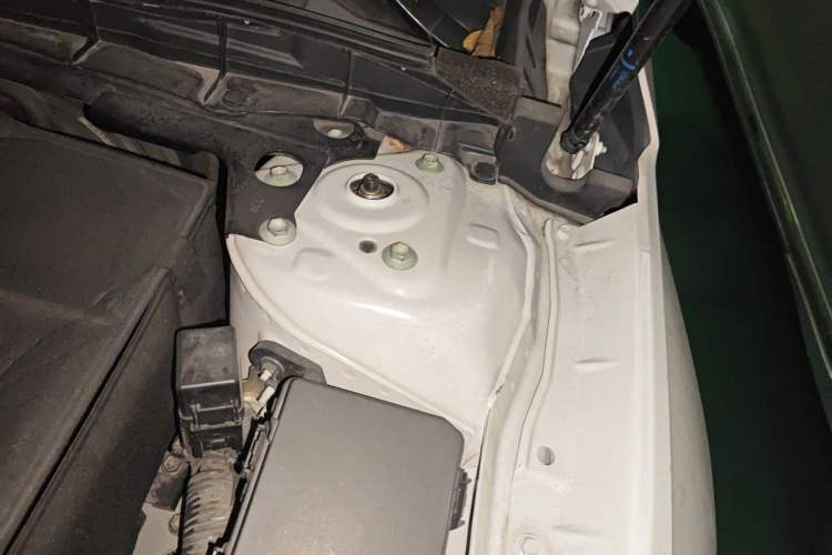 Used Nissan Teana 2021 2.0L XL Comfort Edition Engine Bay Left