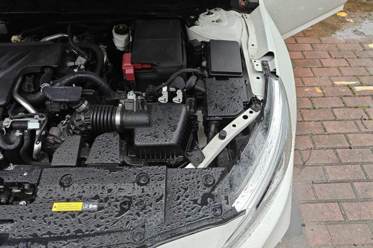Used Nissan Teana 2021 2.0L XL Comfort Edition Engine Bay Left