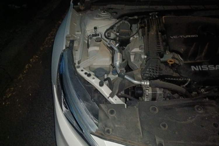 Used Nissan Teana 2021 2.0T XL Smart Upgrade Edition Engine Bay Right
