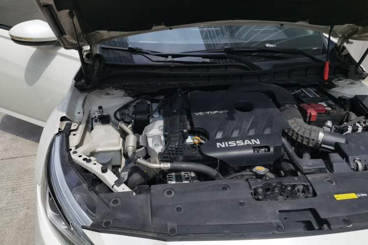 Used Nissan Teana 2021 2.0T XL Upper AD1 Smart Navigation Edition Engine Bay Right