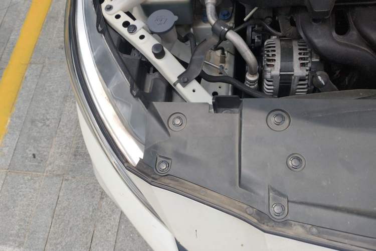 Used Nissan Teana 2021 2.0L XL Upper AD1 Smart Drive & Navigation Edition Engine Bay Right