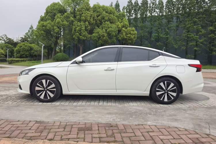 Used Nissan Teana 2021 2.0T XL Smart Upgrade Edition Exterior 1