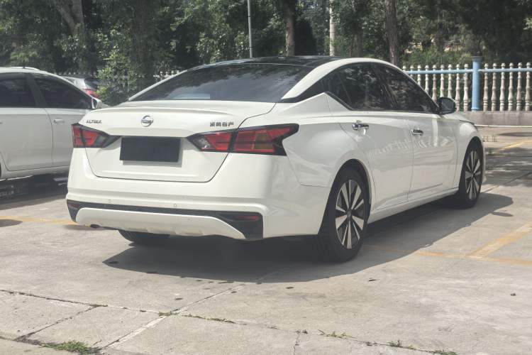 Used Nissan Teana 2021 2.0L XL Comfort Edition Exterior 10