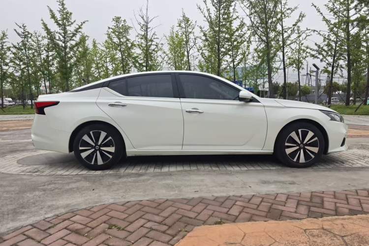 Used Nissan Teana 2021 2.0T XL Smart Upgrade Edition Exterior 4