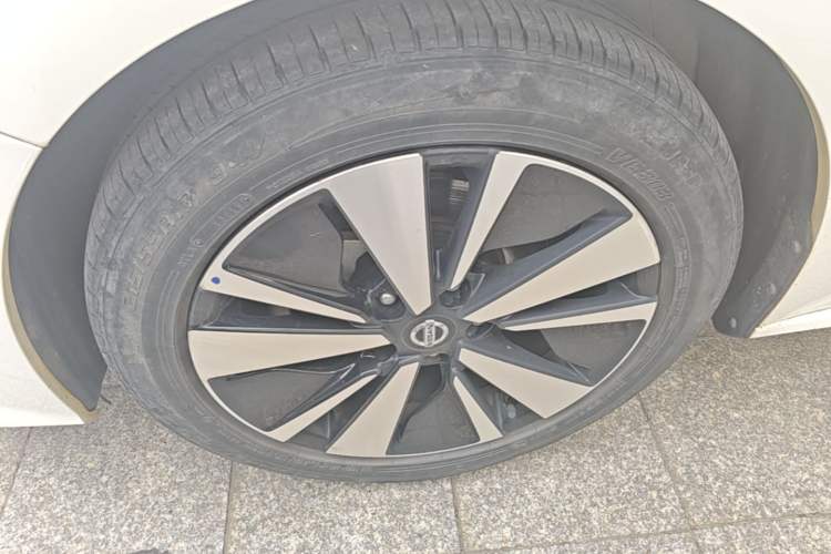 Used Nissan Teana 2021 2.0T XL Upper AD1 Smart Navigation Edition Exterior 4
