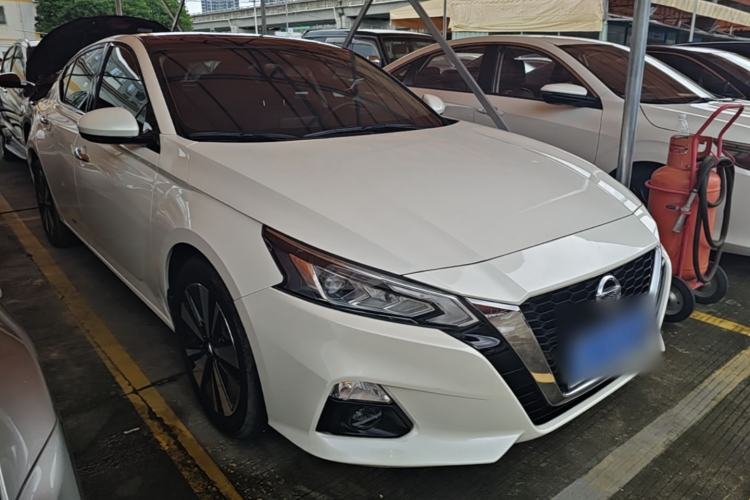 Used Nissan Teana 2021 2.0L XL Comfort Edition Front Right 45 Deg