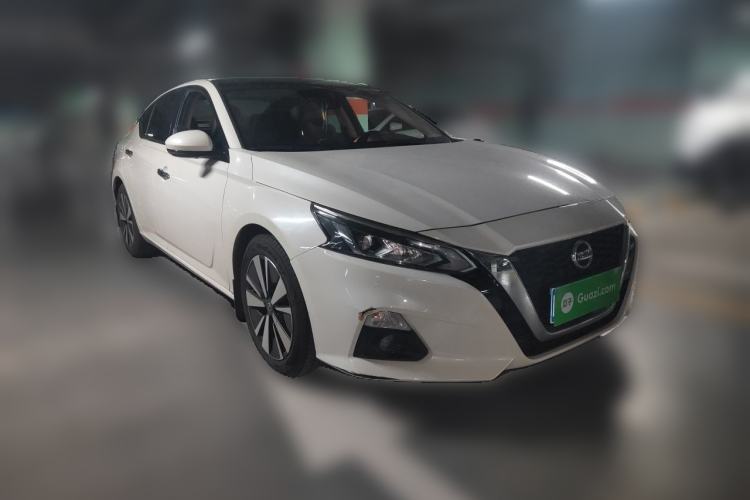 Used Nissan Teana 2021 2.0L XL Comfort Edition Front Right 45 Deg