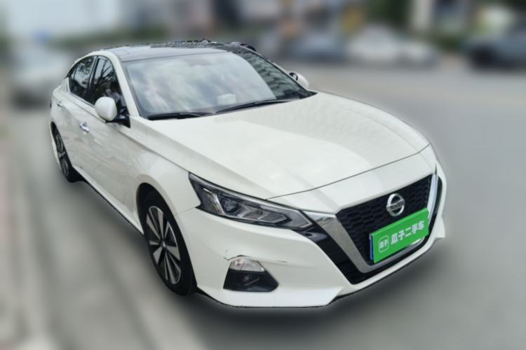 Used Nissan Teana 2021 2.0L XL Comfort Edition Front Right 45 Deg