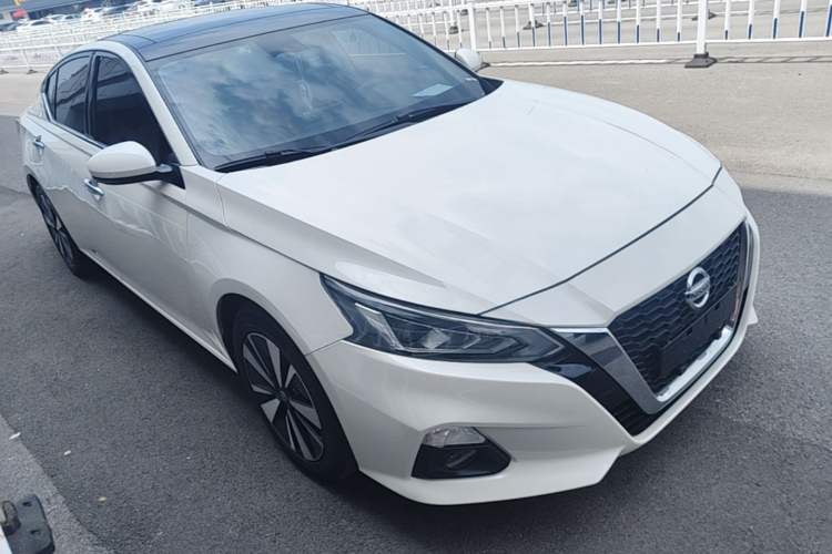 Used Nissan Teana 2021 2.0L XL Comfort Edition Front Right 45 Deg