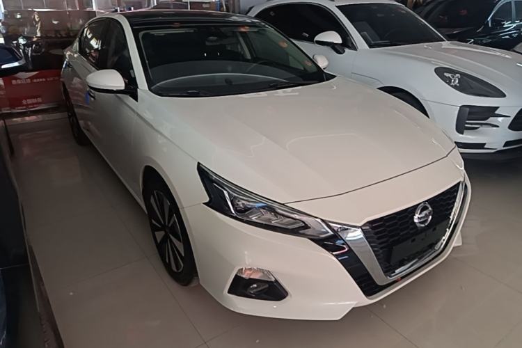 Used Nissan Teana 2021 2.0L XL Comfort Edition Front Right 45 Deg