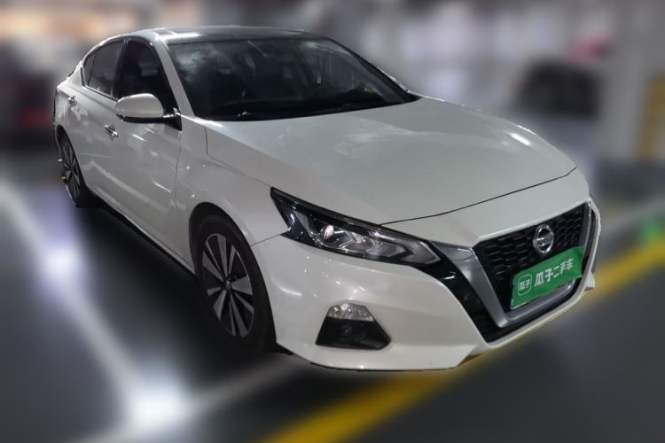 Used Nissan Teana 2021 2.0L XL Comfort Edition Front Right 45 Deg
