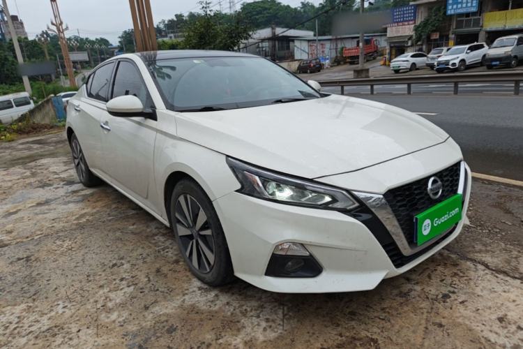 Used Nissan Teana 2021 2.0L XL Comfort Edition Front Right 45 Deg
