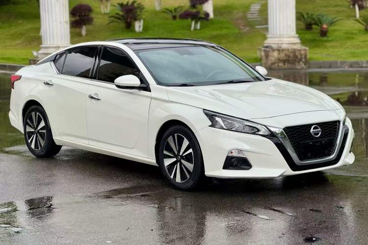 Used Nissan Teana 2021 2.0L XL Comfort Edition Front Right 45 Deg