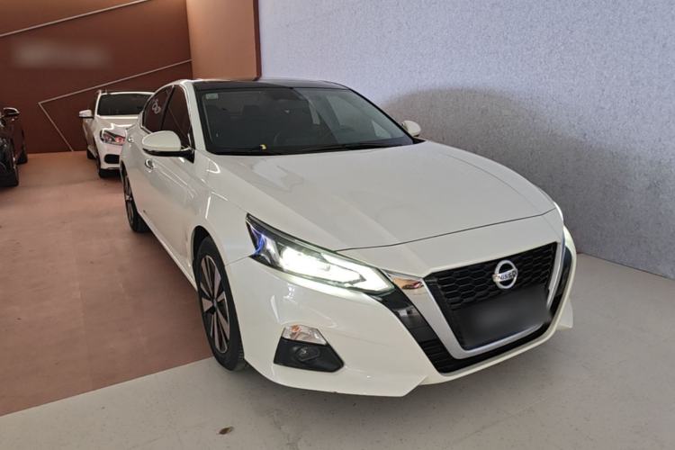 Used Nissan Teana 2021 2.0L XL Comfort Edition Front Right 45 Deg
