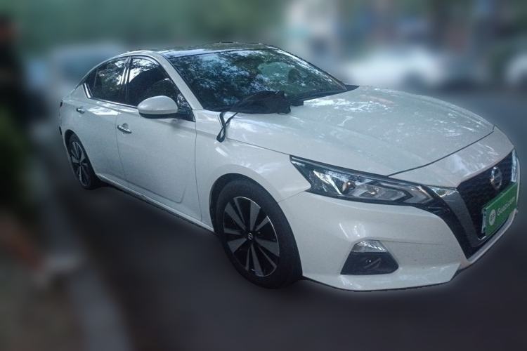 Used Nissan Teana 2021 2.0T XL Smart Upgrade Edition Front Right 45 Deg