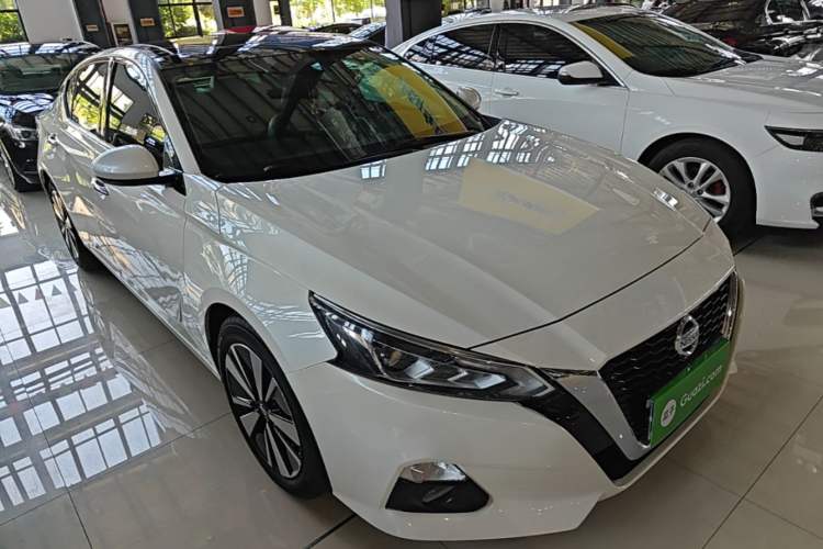 Used Nissan Teana 2021 2.0L XL Comfort Edition Front Right 45 Deg