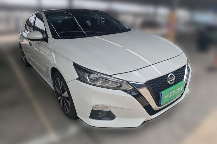 Used Nissan Teana 2021 2.0L XL Comfort Edition Front Right 45 Deg