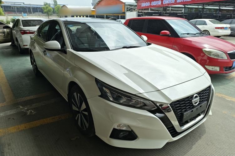 Used Nissan Teana 2021 2.0L XL Comfort Edition Front Right 45 Deg
