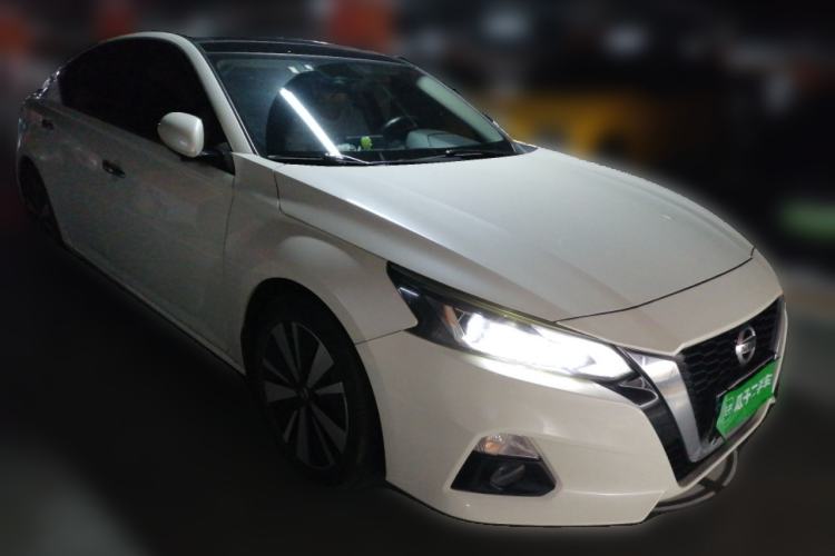 Used Nissan Teana 2021 2.0L XL Comfort Edition Front Right 45 Deg
