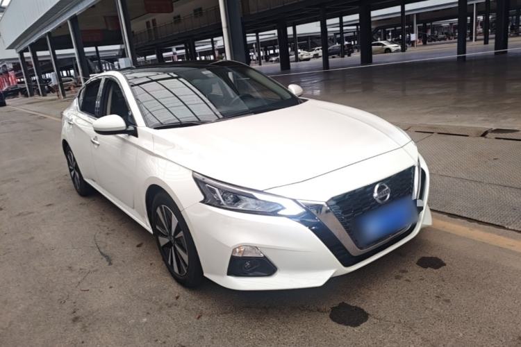 Used Nissan Teana 2021 2.0L XL Comfort Edition Front Right 45 Deg