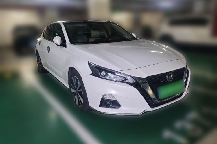 Used Nissan Teana 2021 2.0L XL Comfort Edition Front Right 45 Deg