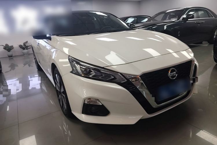 Used Nissan Teana 2021 2.0L XL Comfort Edition Front Right 45 Deg