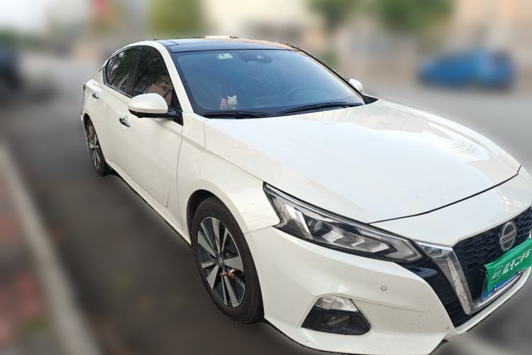 Used Nissan Teana 2021 2.0L XL Upper AD1 Smart Drive & Navigation Edition Front Right 45 Deg