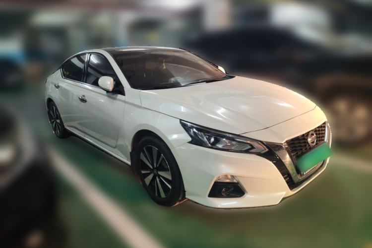 Used Nissan Teana 2021 2.0L XL Comfort Edition Front Right 45 Deg