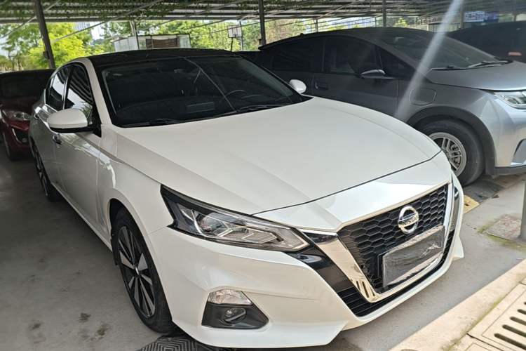Used Nissan Teana 2021 2.0L XL Comfort Edition Front Right 45 Deg