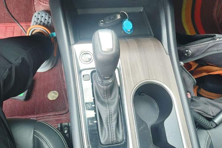 Used Nissan Teana 2021 2.0L XL Comfort Edition Gear Lever