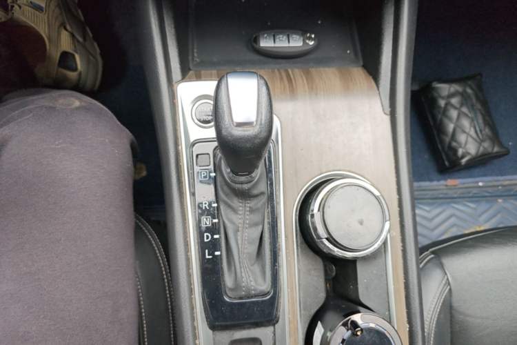 Used Nissan Teana 2021 2.0L XL Comfort Edition Gear Lever
