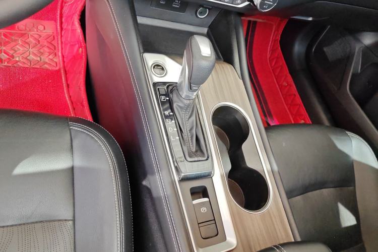 Used Nissan Teana 2021 2.0L XL Upper AD1 Smart Drive & Navigation Edition Gear Lever