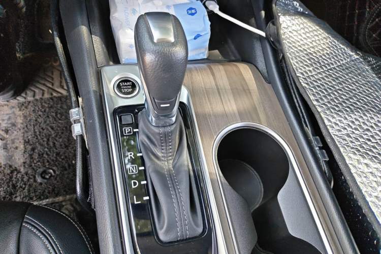 Used Nissan Teana 2021 2.0L XL Comfort Edition Gear Lever