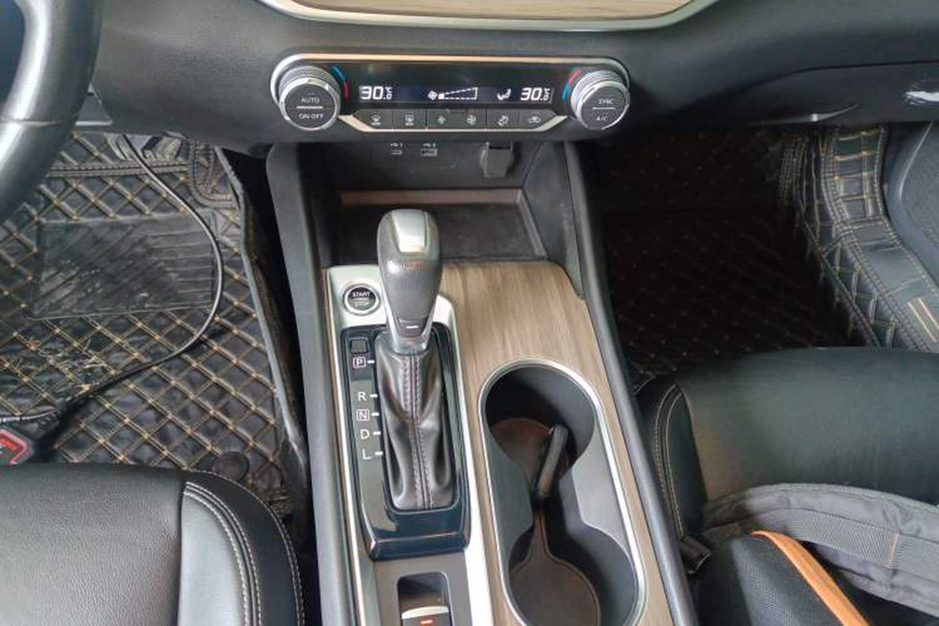 Used Nissan Teana 2021 2.0L XL Comfort Edition Gear Lever