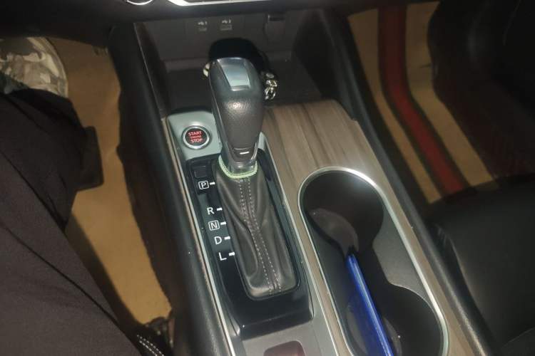 Used Nissan Teana 2021 2.0L XL Comfort Edition Gear Lever