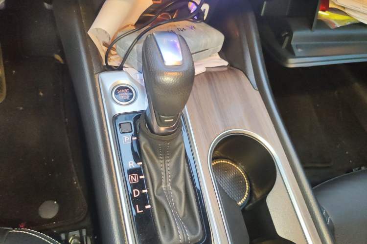 Used Nissan Teana 2021 2.0L XL Comfort Edition Gear Lever