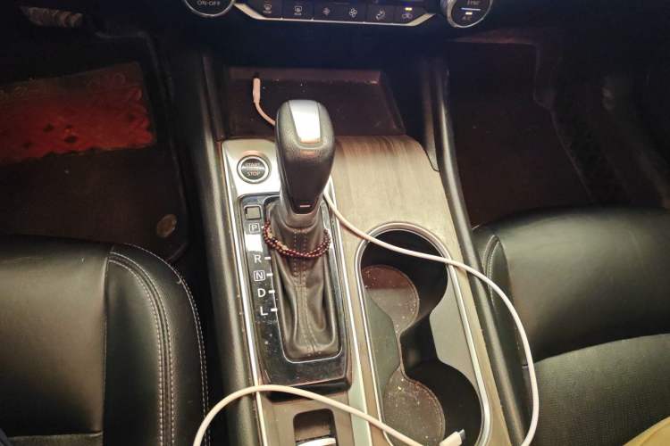 Used Nissan Teana 2021 2.0L XL Comfort Edition Gear Lever