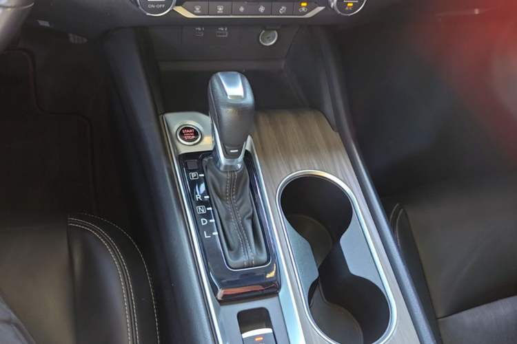 Used Nissan Teana 2021 2.0L XL Comfort Edition Gear Lever