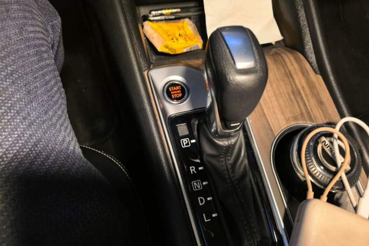 Used Nissan Teana 2021 2.0L XL Comfort Edition Gear Lever