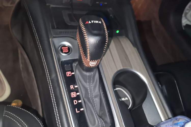 Used Nissan Teana 2021 2.0L XL Upper AD1 Smart Drive & Navigation Edition Gear Lever